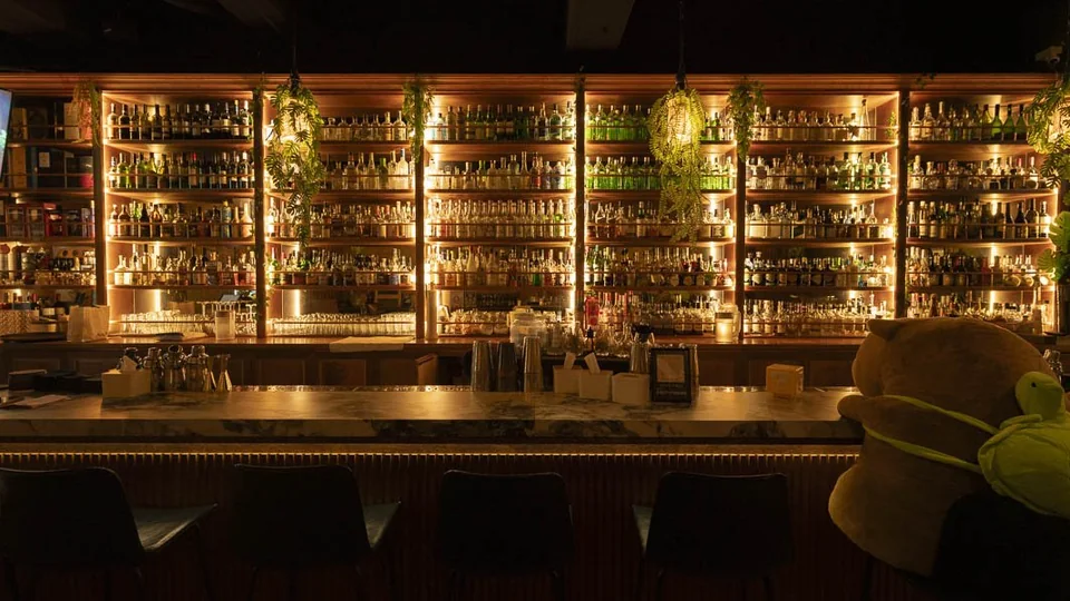 AMAzing Bar 台中北區 餐酒館、飛鏢酒吧店家實拍照片