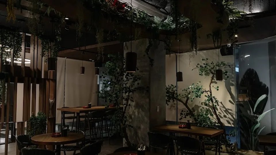 Motley 台中西區 酒吧、音樂酒吧店家實拍照片