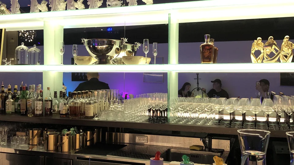 N9 餐酒館 台中西屯區 餐酒館、西屯酒吧店家實拍照片