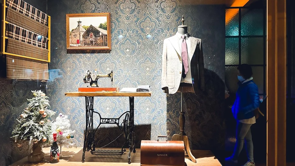 O'Tailor Coffee & Bar 台中西區 咖啡酒吧、白天夜晚酒吧店家實拍照片