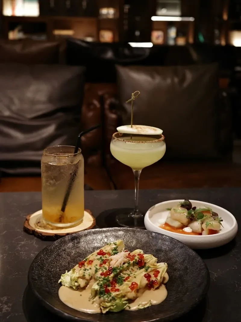 Re:Bar 餐酒館娃娃菜、前菜與特色調酒